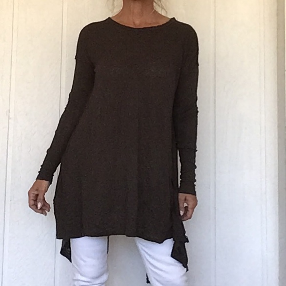 FREE PEOPLE INCREDIBLE LONG SLEEVED TOP BLACK COTTON  NWT SIZE XS/SMALL